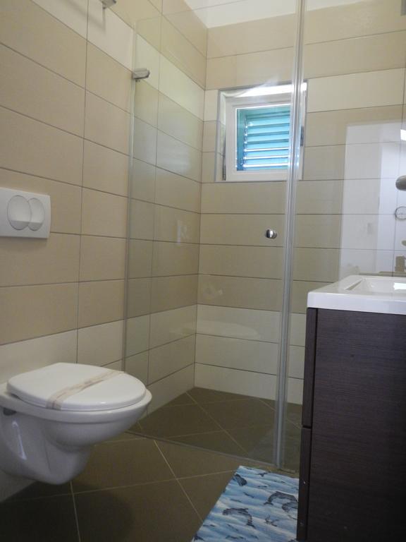 Apartments Eva Malinska Bilik gambar