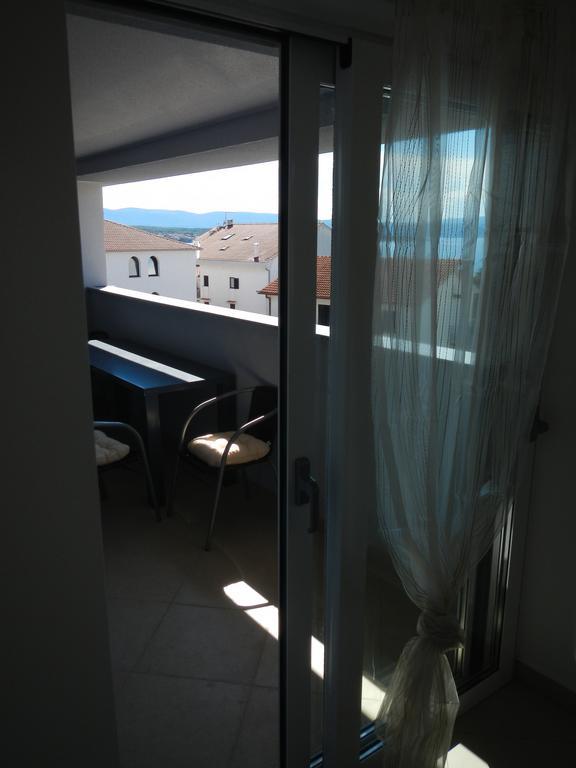 Apartments Eva Malinska Bilik gambar